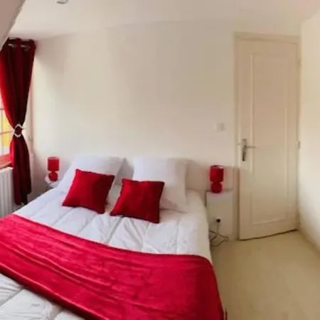 Holiday home De Coquelicots Avec Jacuzzi A